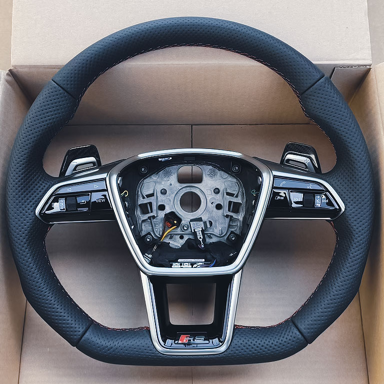 SHIFT PADDLES IN CARBON FOR AUDI RS