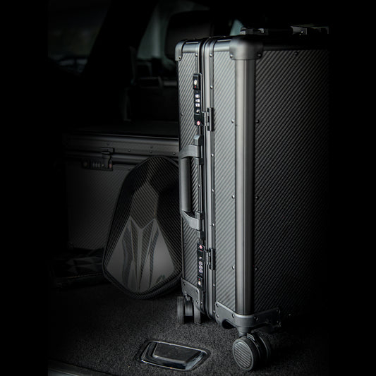 CARBON FIBER ROLLING SUITCASE(CARRY-ON)