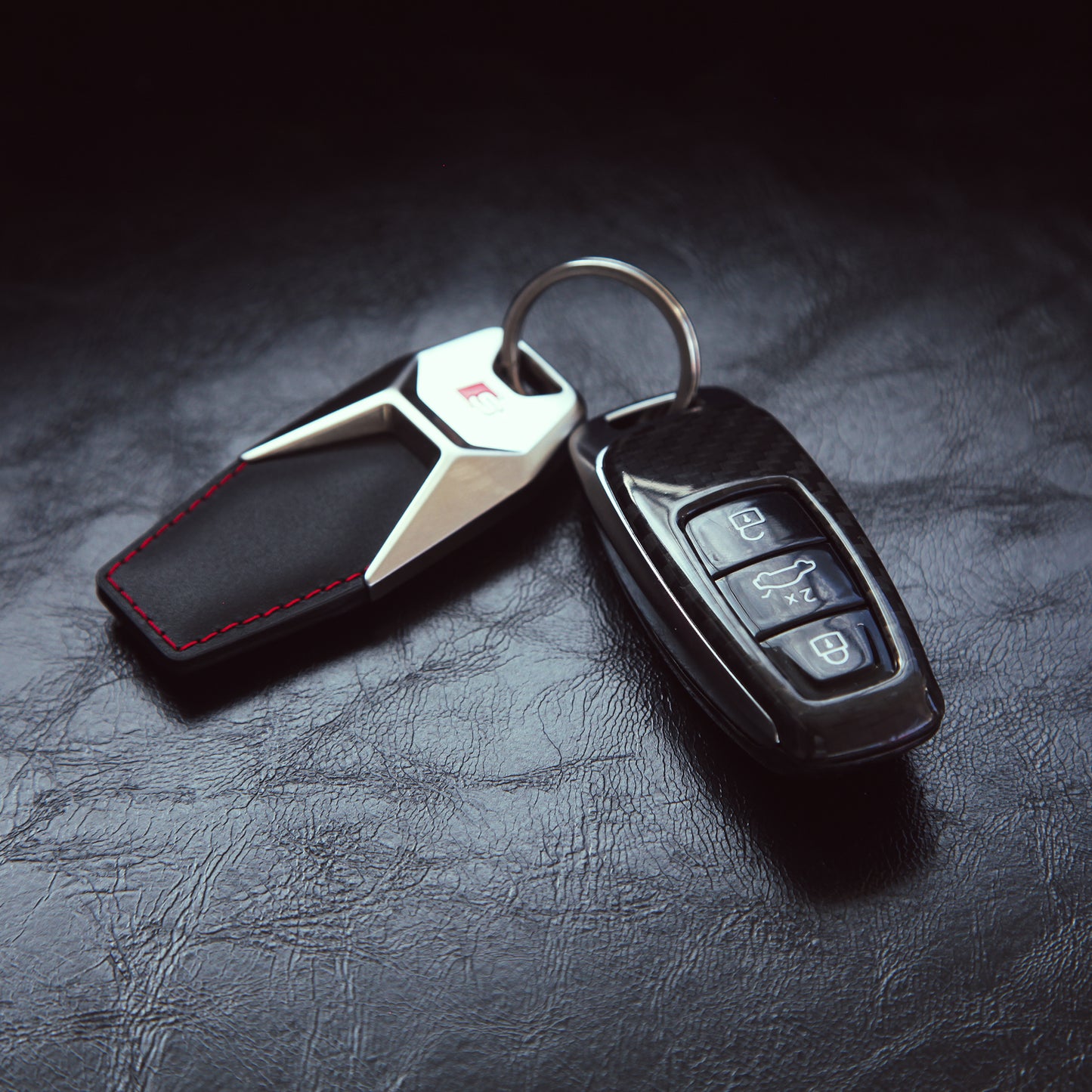 AUDI C8 CARBON FIBER KEY COVER
