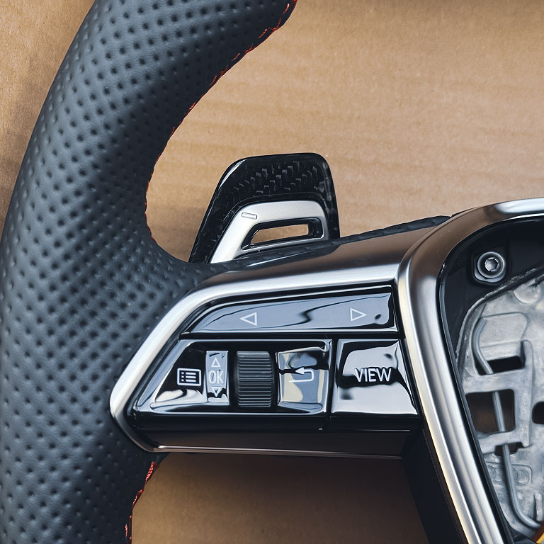 SHIFT PADDLES IN CARBON FOR AUDI RS